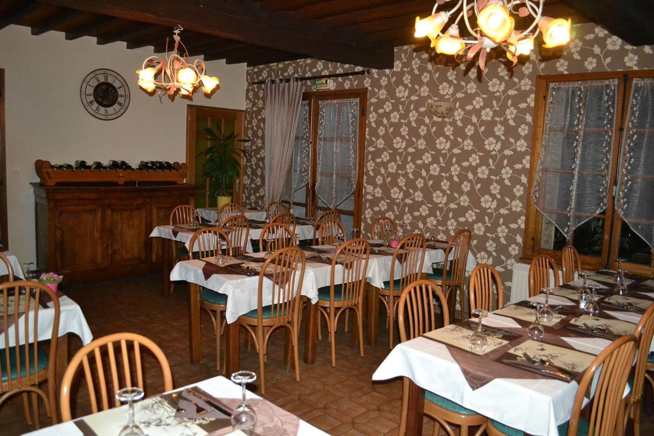 Le Relais De Risquetout Hem-Hardinval Dış mekan fotoğraf