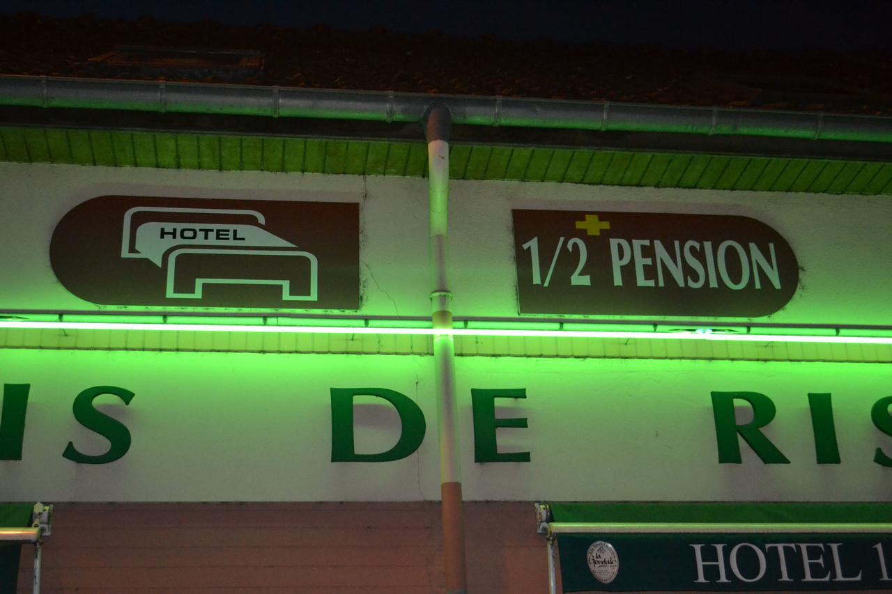 Le Relais De Risquetout Hem-Hardinval Dış mekan fotoğraf